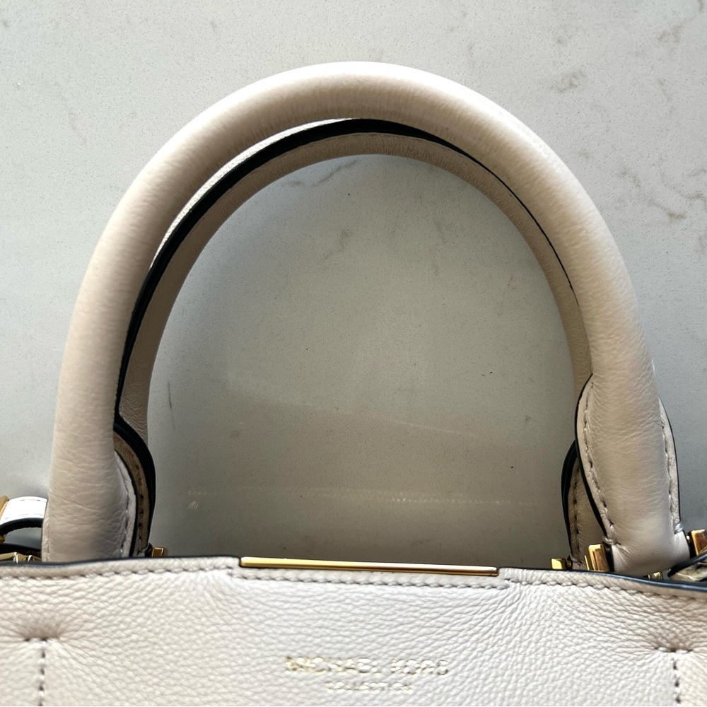 MICHAEL KORS COLLECTION Bette Satchel w/Crossbody Strap Python Embossing - Picture 10 of 16